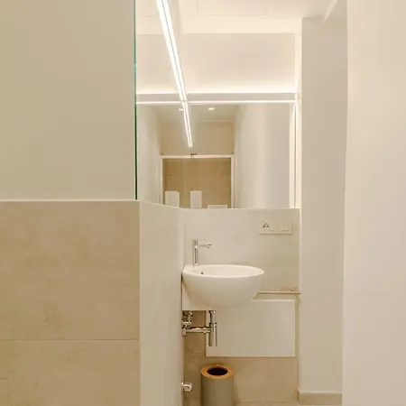 Guesthost - Charme D'epoca Centro