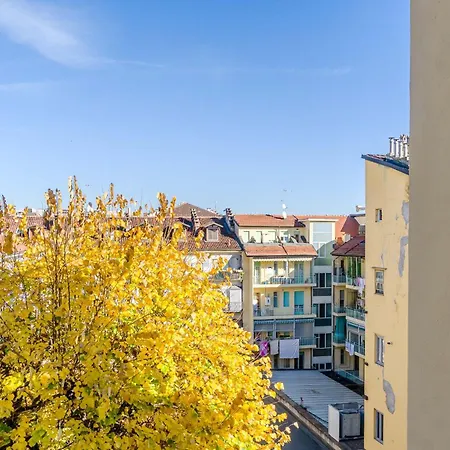 Apartamento Guesthost - Charme D'epoca Centro Turín