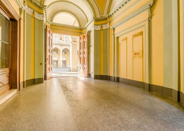 Guesthost - Charme D'epoca Centro * Turin