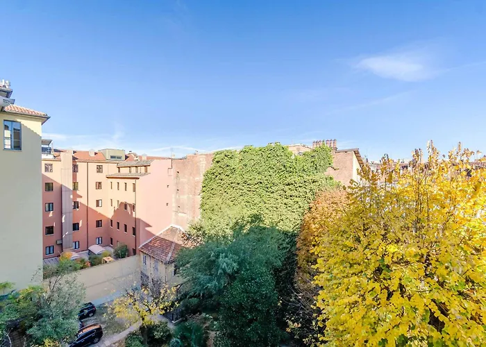 Guesthost - Charme D'epoca Centro Apartment *