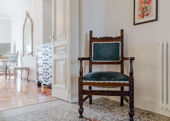 Guesthost - Charme D'epoca Centro Lejlighed *