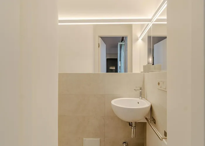 Guesthost - Charme D'epoca Centro *