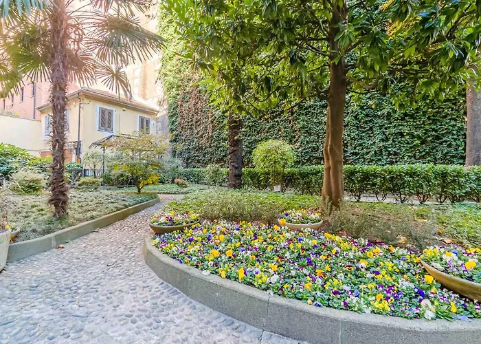 Guesthost - Charme D'epoca Centro Torino