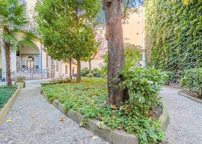 Guesthost - Charme D'epoca Centro Torino